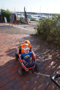 Meine Jungs, die bisher das ganze Unterfangen bravorös meistern, selten meckern und vor die Wahl gestellt, lieber lachen als weinen